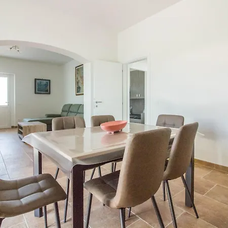 Guesthost - Lovely And Comfy By The Vineyard * Arzachena