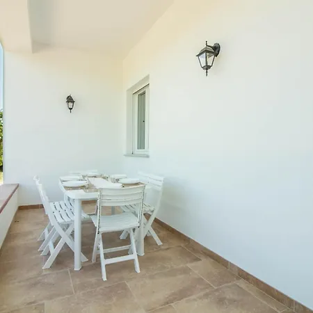 Guesthost - Lovely And Comfy By The Vineyard Appartement Arzachena