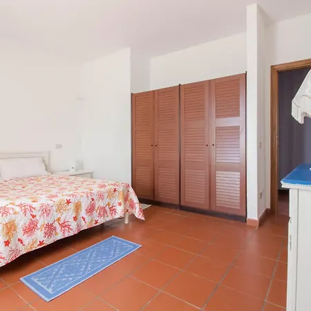 Guesthost - Lovely And Comfy By The Vineyard Arzachena